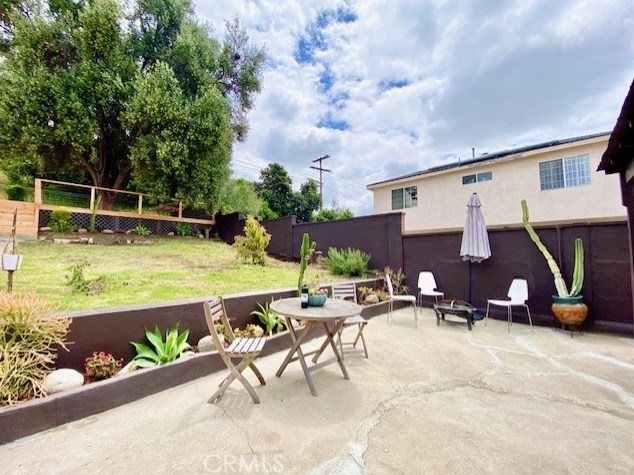 2130 Eastern Ave, Los Angeles CA  90032-3816 exterior