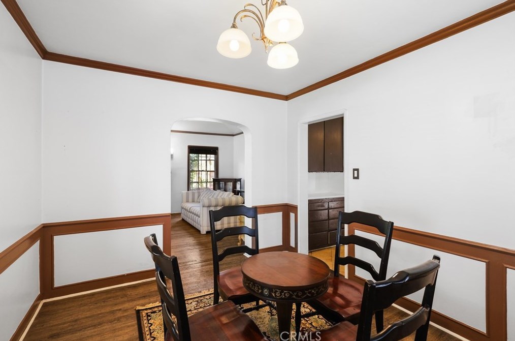 4039 60th St, Los Angeles CA  90043-3636 exterior