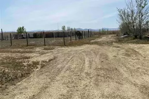 14555 Bellflower Rd, Santa Margarita, CA 93453 - Photo 7