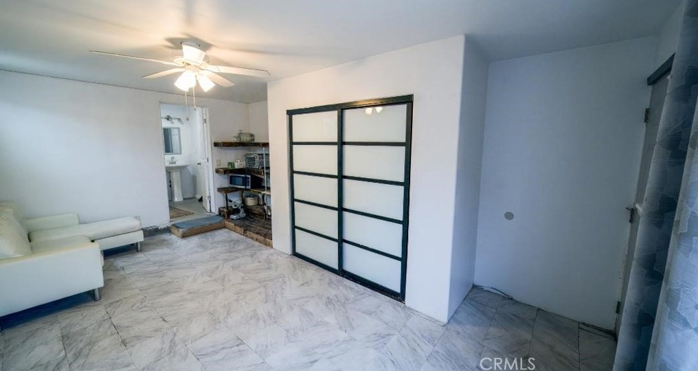 4221 59th Pl, Los Angeles CA  90043-3449 exterior
