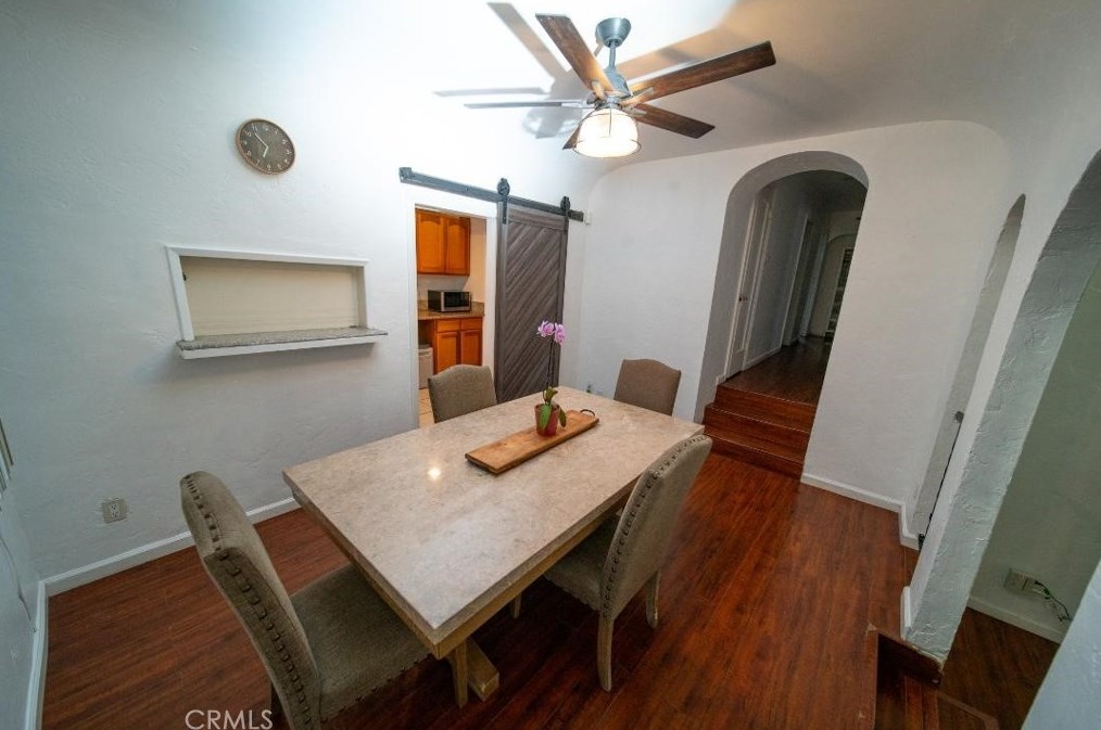 4221 59th Pl, Los Angeles CA  90043-3449 exterior