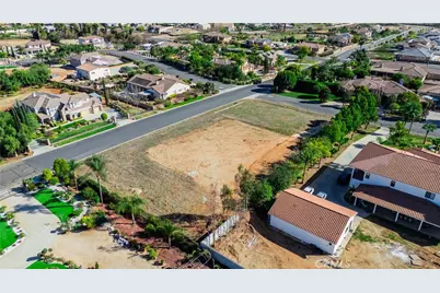 16460 Landon Court, Riverside, CA 92504 - Photo 11