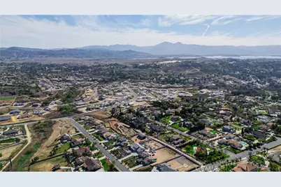 16460 Landon Court, Riverside, CA 92504 - Photo 7