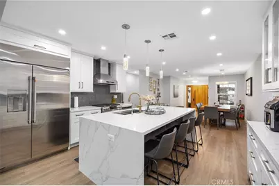 10635 Foothill Boulevard, Sylmar, CA 91342 - Photo 9