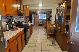 6300 Holmes Ave, Los Angeles, CA 90001 - Photo 7