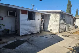 618 S McBride Ave, Los Angeles, CA 90022 - Photo 13