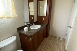 5300 Cortland St, Lynwood, CA 90262 - Photo 7