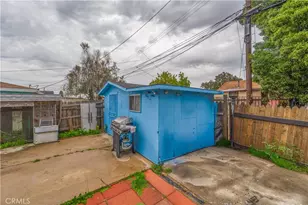 771 W 91st St, Los Angeles, CA 90044 - Photo 13