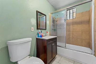 771 W 91st Street, Los Angeles, CA 90044 - Photo 9