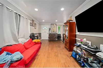 9514 Juniper Street, Los Angeles, CA 90002 - Photo 5