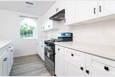 5518 E Los Angeles Avenue #2, Simi Valley, CA 93063 - Photo 11