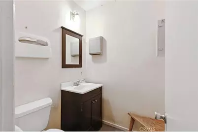 5332 E Beverly Boulevard, Los Angeles, CA 90022 - Photo 9