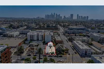 1050 S Berendo Street, Los Angeles, CA 90006 - Photo 3