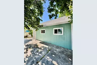 1199 W 38th Street, Los Angeles, CA 90037 - Photo 15