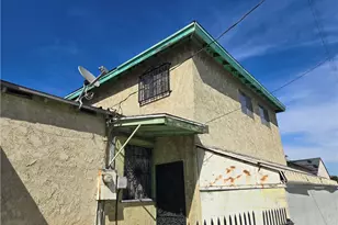 1538 Simmons Ave, Los Angeles, CA 90022 - Photo 13