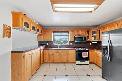 4633 Leonis Street, Commerce, CA 90040 - Photo 7