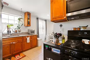 350 N Clifford Ave, Rialto, CA 92376 - Photo 9