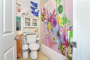 1424 W 49th St, Los Angeles, CA 90062 - Photo 19