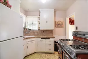 6647 Hereford Dr, East Los Angeles, CA 90022 - Photo 7