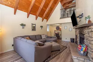 115 Sunset Ln, Sugarloaf, CA 92386 - Photo 9