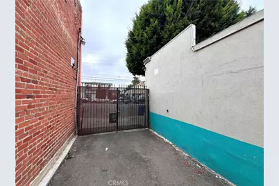 2813 E Cesar Chavez Avenue, Los Angeles, CA 90033 - Photo 9