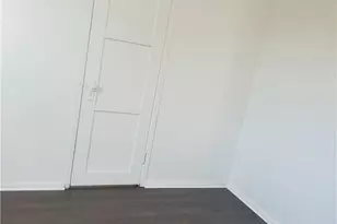 837 W W Gage Ave, Los Angeles, CA 90044 - Photo 9