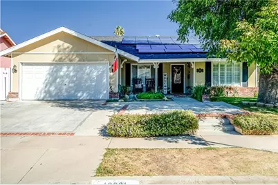 19631 Fairweather, Canyon Country, CA 91351 - Photo 3