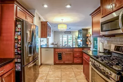 19631 Fairweather, Canyon Country, CA 91351 - Photo 13