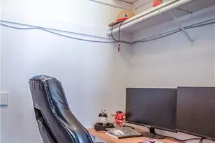 19631 Fairweather, Canyon Country, CA 91351 - Photo 33