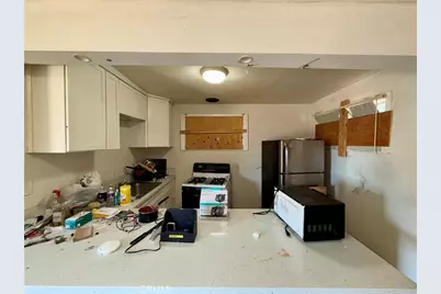 4949 E San Carlos, Rancho Dominguez, CA 90221 - Photo 17