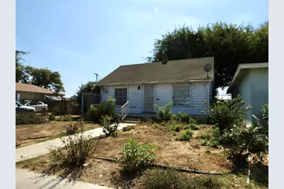 4949 E San Carlos, Rancho Dominguez, CA 90221 - Photo 3