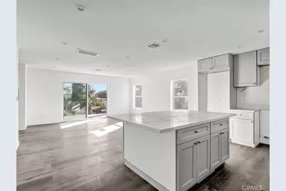 1231 S Rowan Avenue, Los Angeles, CA 90023 - Photo 15