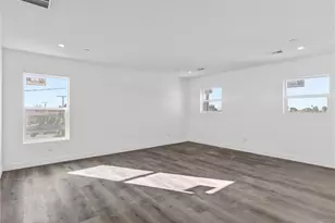 1231 S Rowan Ave, Los Angeles, CA 90023 - Photo 21