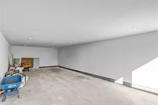 1231 S Rowan Ave, Los Angeles, CA 90023 - Photo 27