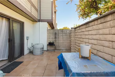 6000 Arbutus Avenue #F, Huntington Park, CA 90255 - Photo 15