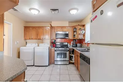 13329 Chase Street, Arleta, CA 91331 - Photo 5