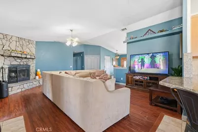 24030 Cahuilla Road, Apple Valley, CA 92307 - Photo 5