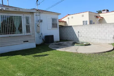 9812 S Denker, Los Angeles, CA 90047 - Photo 25