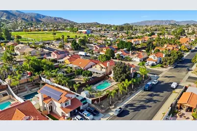 801 Broadway, Lake Elsinore, CA 92530 - Photo 41