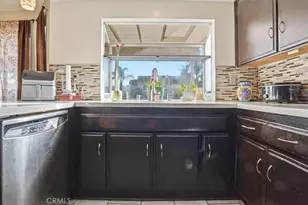 801 Broadway, Lake Elsinore, CA 92530 - Photo 17