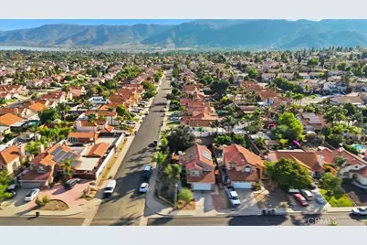 801 Broadway, Lake Elsinore, CA 92530 - Photo 45