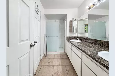 20224 Sherman #14, Winnetka, CA 91306 - Photo 13