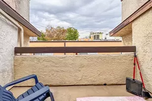 543 W Stocker, Glendale, CA 91202 - Photo 17