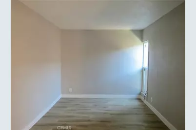 212 W 84th, Los Angeles, CA 90003 - Photo 9