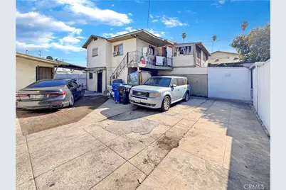 614 W 60th Street, Los Angeles, CA 90044 - Photo 23