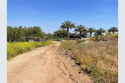 22285 Old Elsinore Road, Perris, CA 92570 - Photo 3