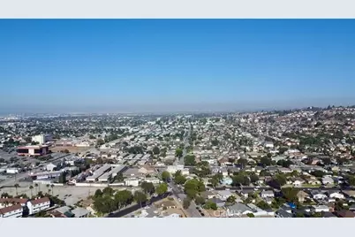 425 Valera Drive, Montebello, CA 90640 - Photo 29