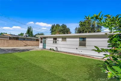 716 E Hanks, Azusa, CA 91702 - Photo 13