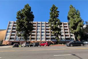 421 S La Fayette Park, Los Angeles, CA 90057 - Photo 1