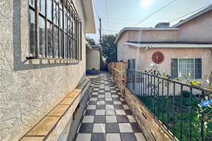 2676 Roseview, Los Angeles, CA 90065 - Photo 15